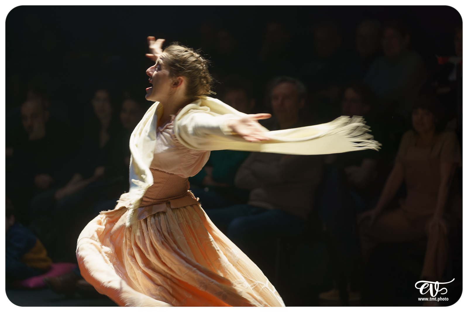 UN SONGE, UNE NUIT, L'ETE (CIE DU MATAMORE)